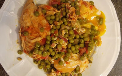 Chicken & Peas with poached eggs